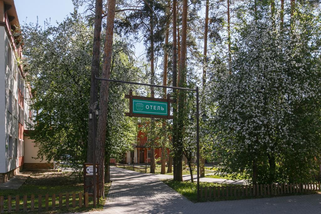 Hotel Complex Rancho 636 Dsjersjinsk Eksteriør bilde